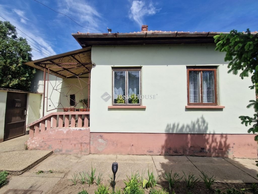 3 bed · 104m² · 13.990.000 ft
