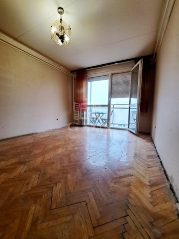 Eladó panellakás, Miskolcon 22.4 M Ft, 2 szobás