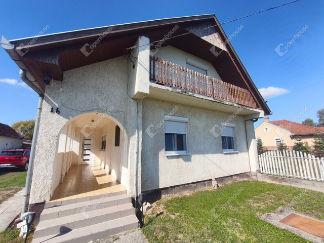 Eladó családi ház, Böhönyén 44.9 M Ft, 3 szobás