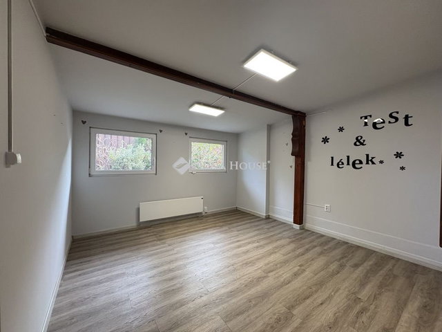 Kiadó üzlethelyiség, Gyálon, Pozsonyi utcában 200 E Ft / hó