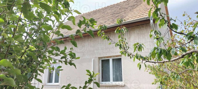 Eladó családi ház, Enyingen 59 M Ft, 3 szobás