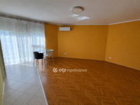 Eladó téglalakás, Győrött 41.9 M Ft, 1 szobás