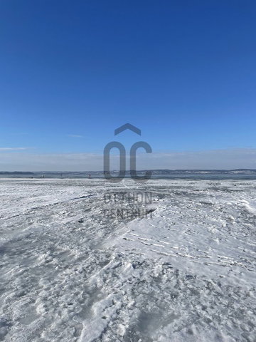 Eladó téglalakás, Siófokon 83 M Ft, 2 szobás