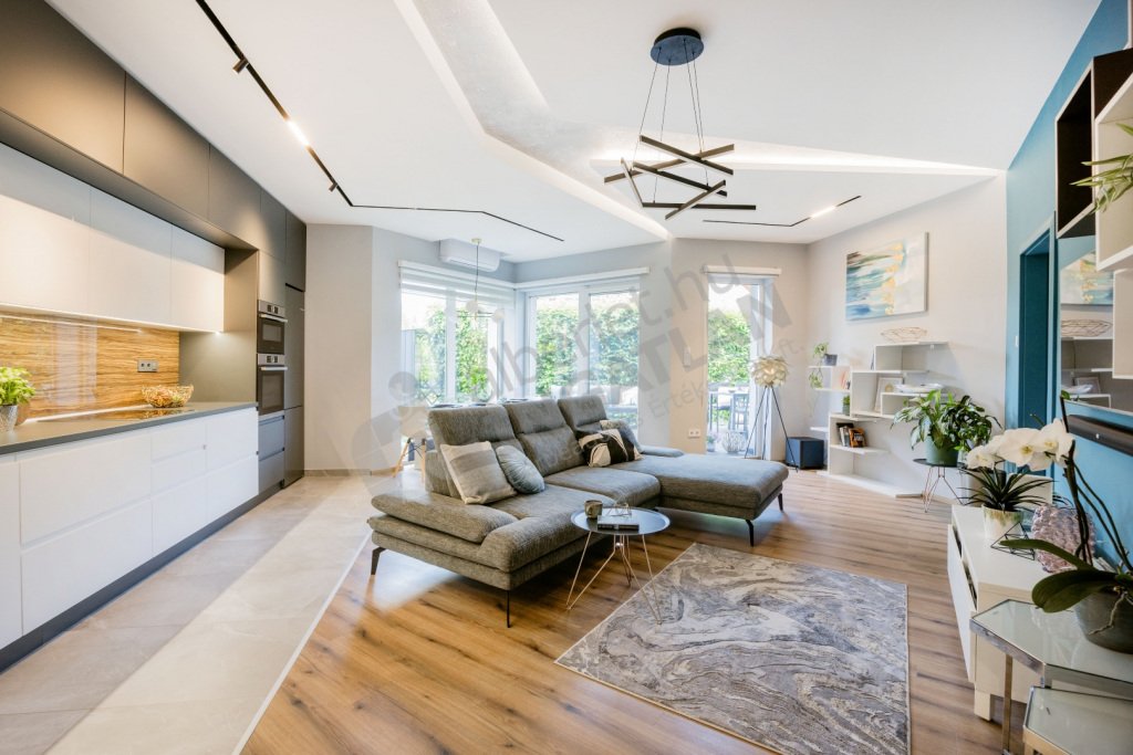 4 bed · 110m² · 895.000 ft