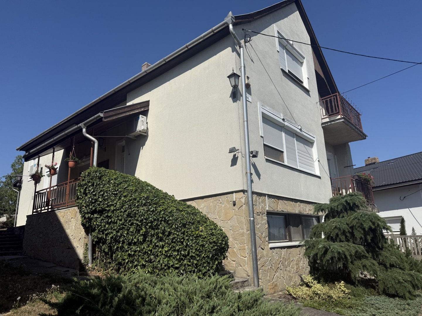 Családi ház · 5 hálószoba · 180 m² · 79.900.000 Ft