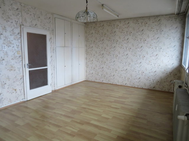 Eladó téglalakás, Budapesten, XIX. kerületben, Kossuth téren