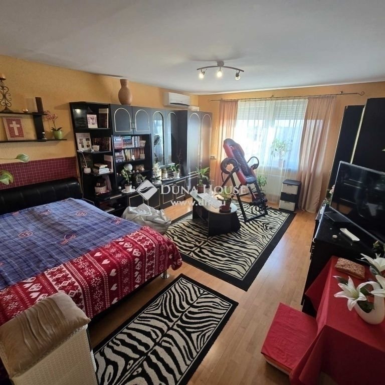 Téglalakás · 3 hálószoba · 66 m² · 44.800.000 Ft
