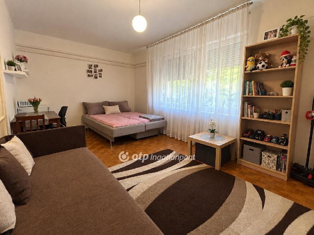 Eladó téglalakás, Nyíregyházán 29 M Ft, 1 szobás