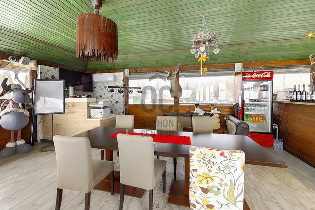 Eladó hotel, Zircen 590 M Ft / költözzbe.hu