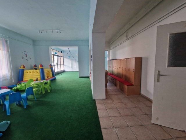 Eladó üzlethelyiség, Szolnokon 48 M Ft / költözzbe.hu