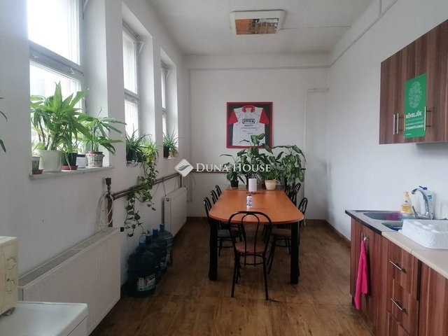 Kiadó ipari ingatlan, Budapesten, III. kerületben 3452 E Ft / hó