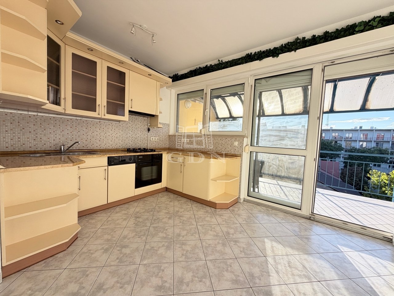 3 hálószoba · 70 m² · 340.000 Ft