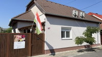 Eladó családi ház, Makón, Ibolya utcában 92 M Ft, 5 szobás