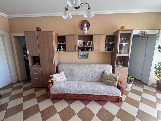 Eladó családi ház, Zalaszentgróton 42 M Ft, 3 szobás