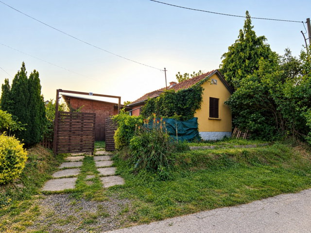 Eladó nyaraló, Zalaegerszegen 12.9 M Ft, 1 szobás
