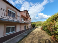 Eladó családi ház, Hosszúhetényen 140 M Ft, 5 szobás