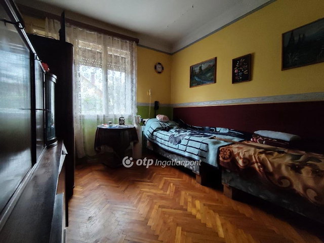 Eladó családi ház, Hajdúhadházon 48 M Ft, 3 szobás