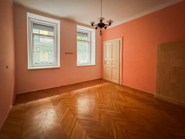 Eladó téglalakás, Budapesten, VIII. kerületben 54.8 M Ft