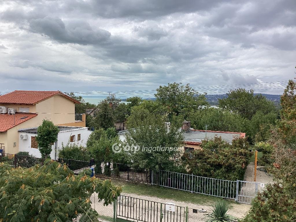 2 bed · 164m² · 149.900.000 ft