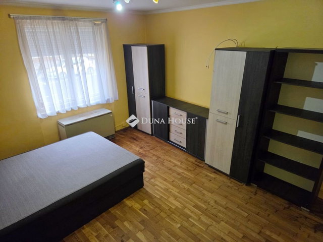 Eladó téglalakás, Vasváron, Szentmihályfalvi utcában 21.9 M Ft