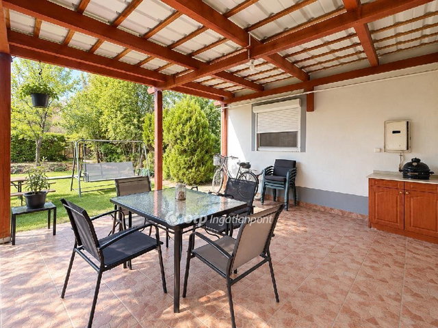 Eladó családi ház, Debrecenben 74.9 M Ft, 3 szobás