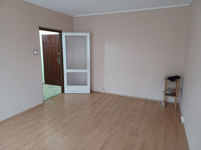Kiadó panellakás, albérlet, Győrött, Borsos Miklós utcában