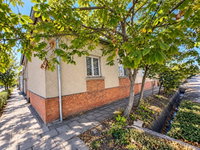 Eladó családi ház, Szegeden 50 M Ft, 2 szobás