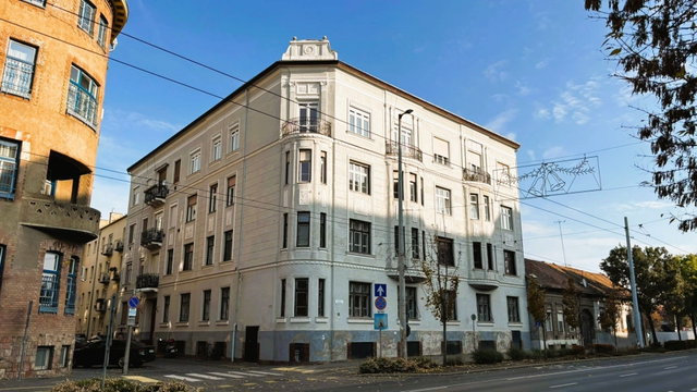 Eladó téglalakás, Debrecenben, Kossuth utcában 119 M Ft
