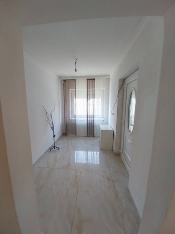 Eladó családi ház, Apcon 39.5 M Ft, 2 szobás