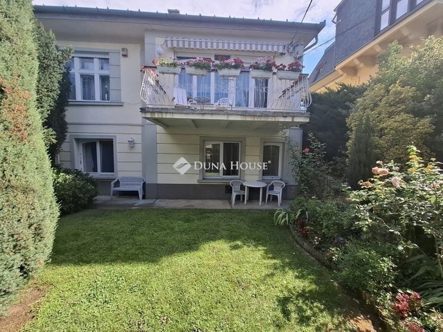 Eladó családi ház, Budapesten, X. kerületben 170 M Ft, 4 szobás