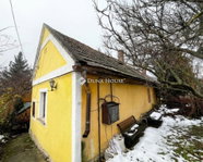 Eladó családi ház, Balatonfüreden 45.9 M Ft, 1 szobás