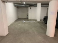 Kiadó garázs, Pécsett, Citrom utcában 25 E Ft / hó