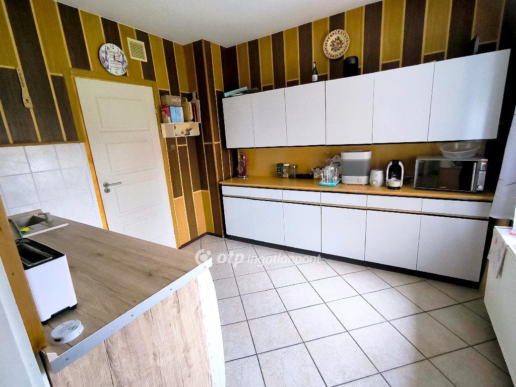 3 bed · 81m² · 57.900.000 ft