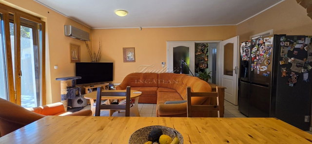 Eladó családi ház, Dunaszentpálon 119 M Ft, 7 szobás