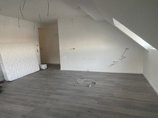Eladó téglalakás, Fertőszentmiklóson, Béke utcában 74.9 M Ft