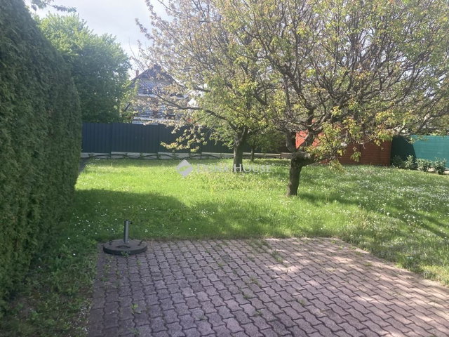 Eladó családi ház, Balatonfűzfőn 73 M Ft, 3 szobás