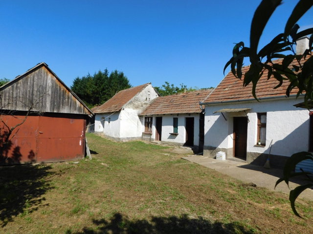 Eladó családi ház, Felsőpáhokon 30 M Ft, 3 szobás