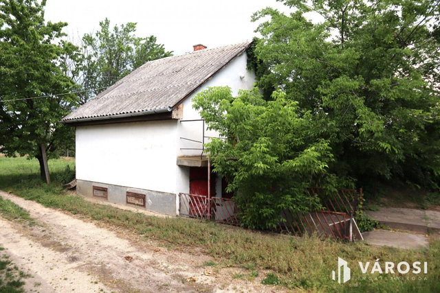 Eladó mezogazdasagi ingatlan, Siófokon 89 M Ft, 4+2 szobás