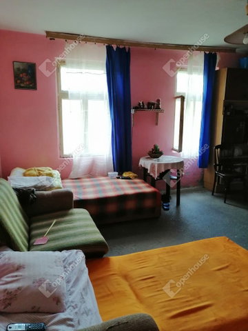 Eladó családi ház, Zajkon 6 M Ft, 2 szobás