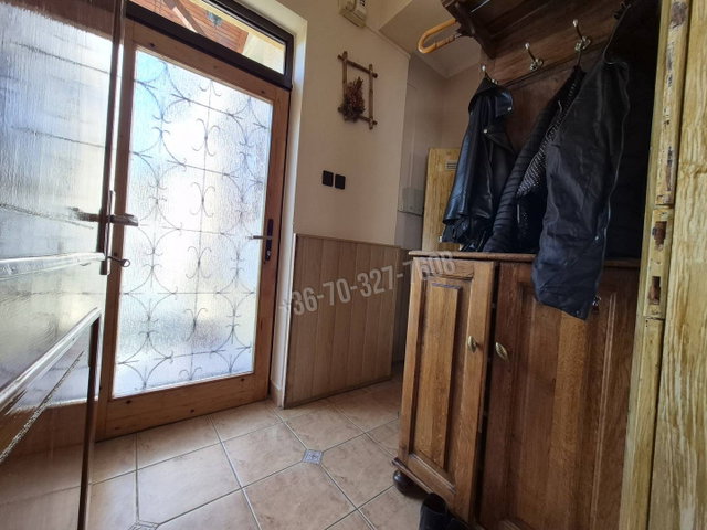 Eladó családi ház, Sarudon 65 M Ft, 3+2 szobás