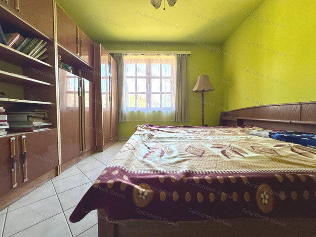 Eladó családi ház, Szarvason 63 M Ft, 5 szobás