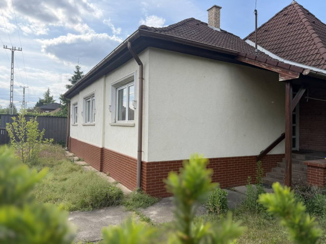 Eladó családi ház, Nyíregyházán 73.9 M Ft, 4+2 szobás