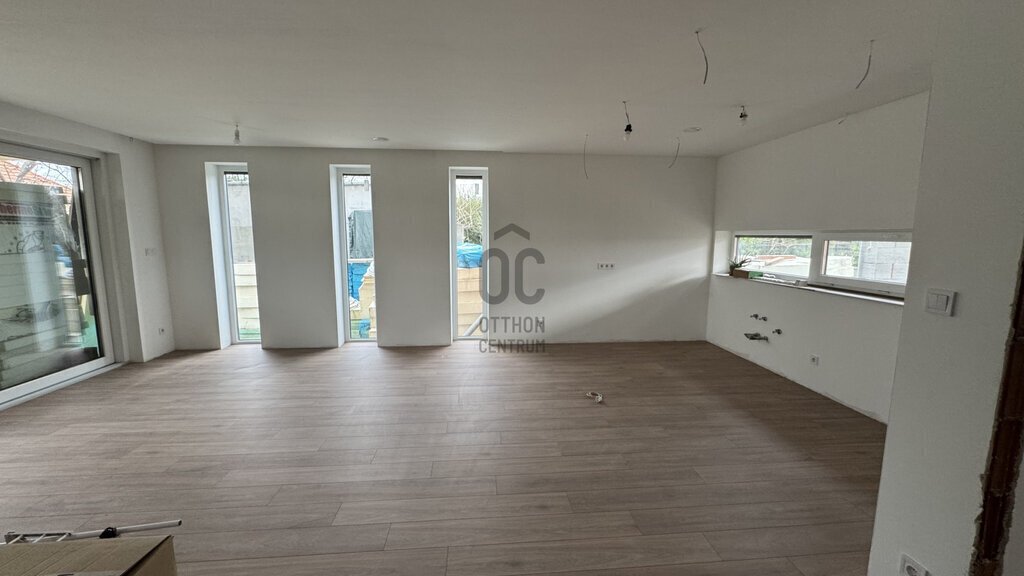 5 bed · 160m² · 179.000.000 ft