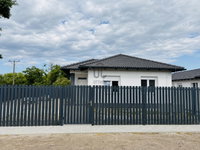 Eladó téglalakás, Cegléden 60 M Ft, 4 szobás
