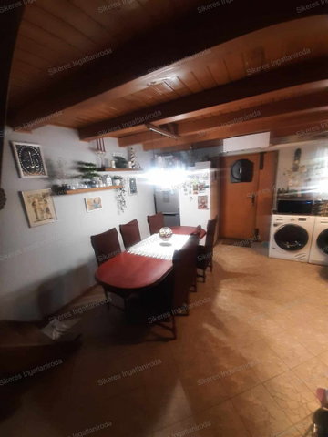 Eladó nyaraló, Süttőn 26.5 M Ft, 2 szobás