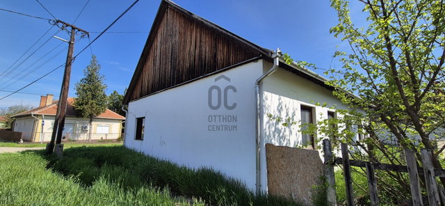 Eladó családi ház, Tiszacsegén 16.3 M Ft, 3 szobás