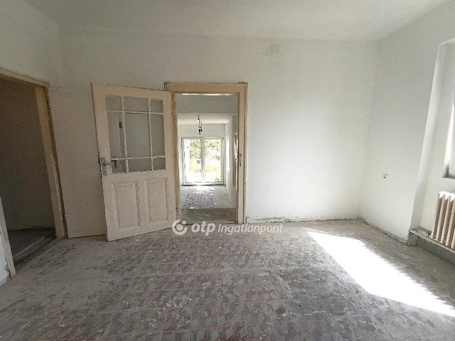 Eladó családi ház, Érden 99.9 M Ft, 4 szobás