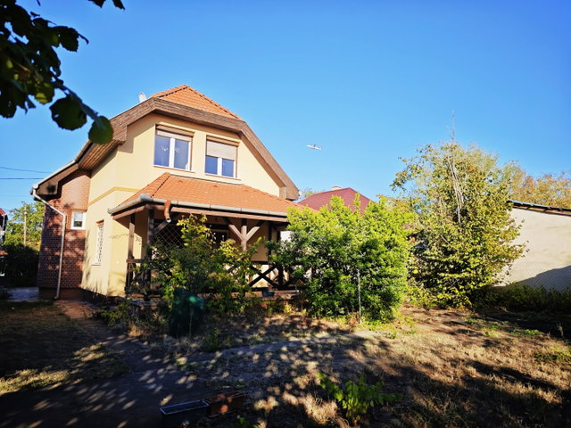 Eladó családi ház, Budapesten, XVIII. kerületben 96.9 M Ft