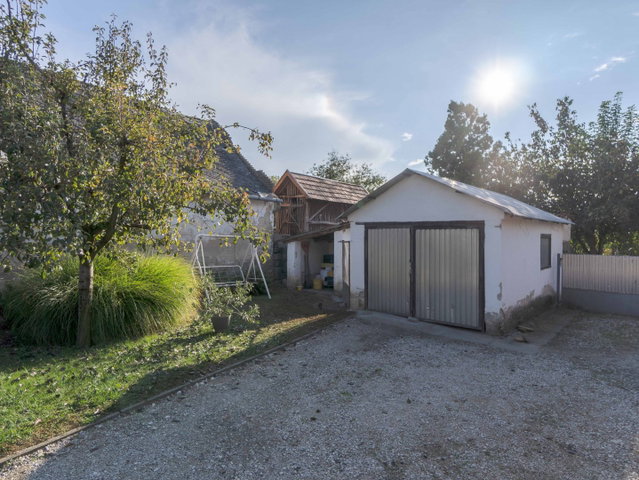 Eladó családi ház, Faddon 39.9 M Ft, 3 szobás