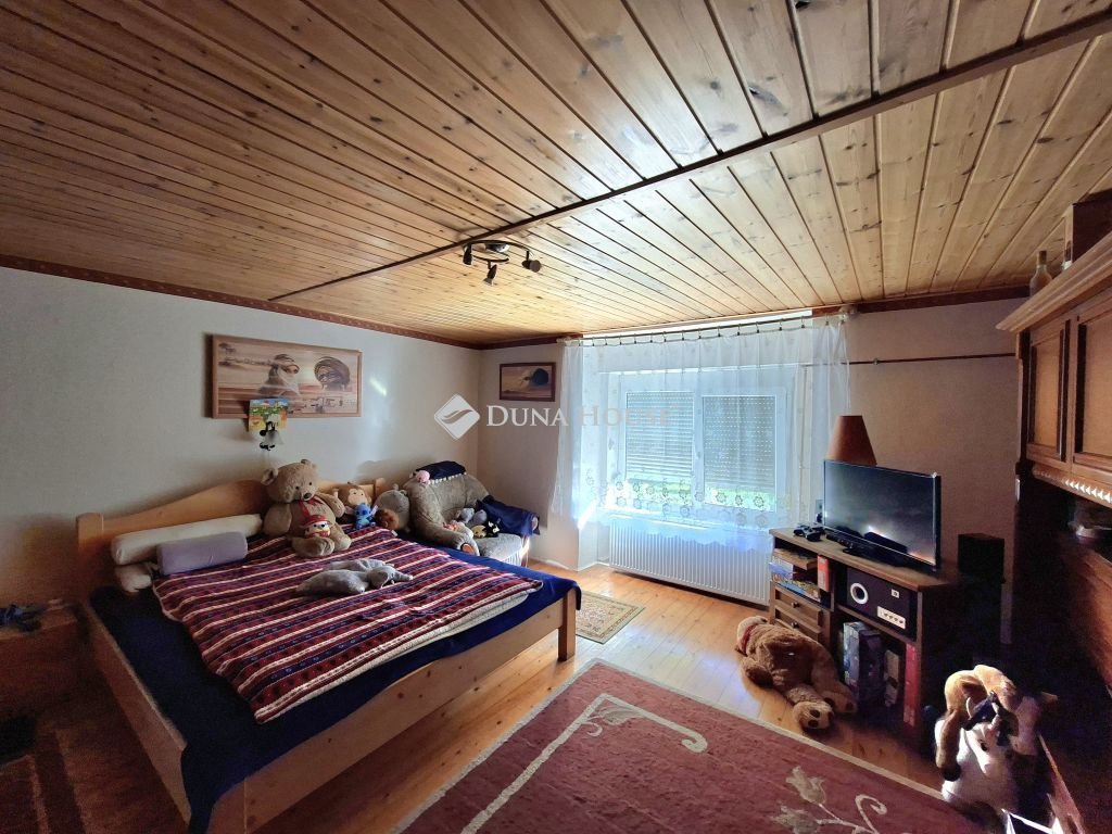 3 bed · 135m² · 36.900.000 ft